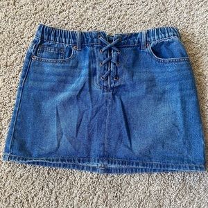 Forever 21 girls mini skirt
